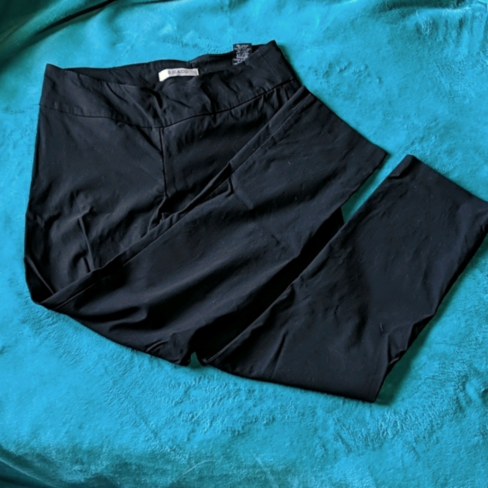 Black Ankle Dress Pant